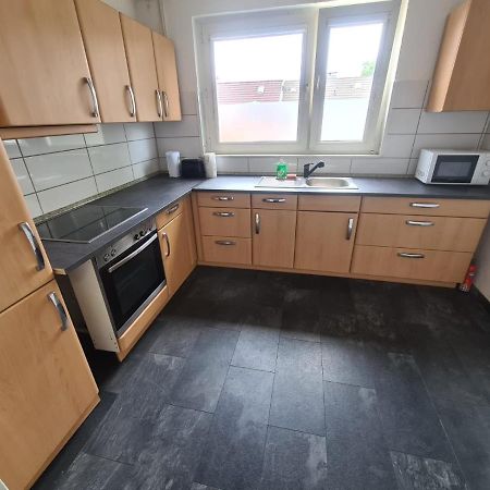 Theox Apartment No 8 - 90Qm Mit 2 Schlafzimmern Und 5 Betten Дуйсбург Экстерьер фото