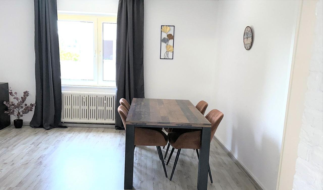 Theox Apartment No 8 - 90Qm Mit 2 Schlafzimmern Und 5 Betten Дуйсбург Экстерьер фото