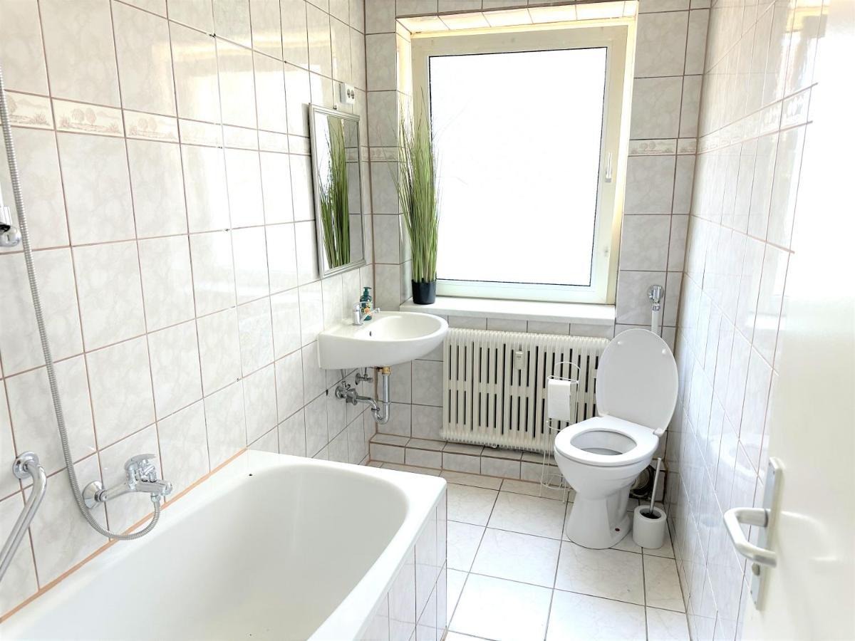 Theox Apartment No 8 - 90Qm Mit 2 Schlafzimmern Und 5 Betten Дуйсбург Экстерьер фото