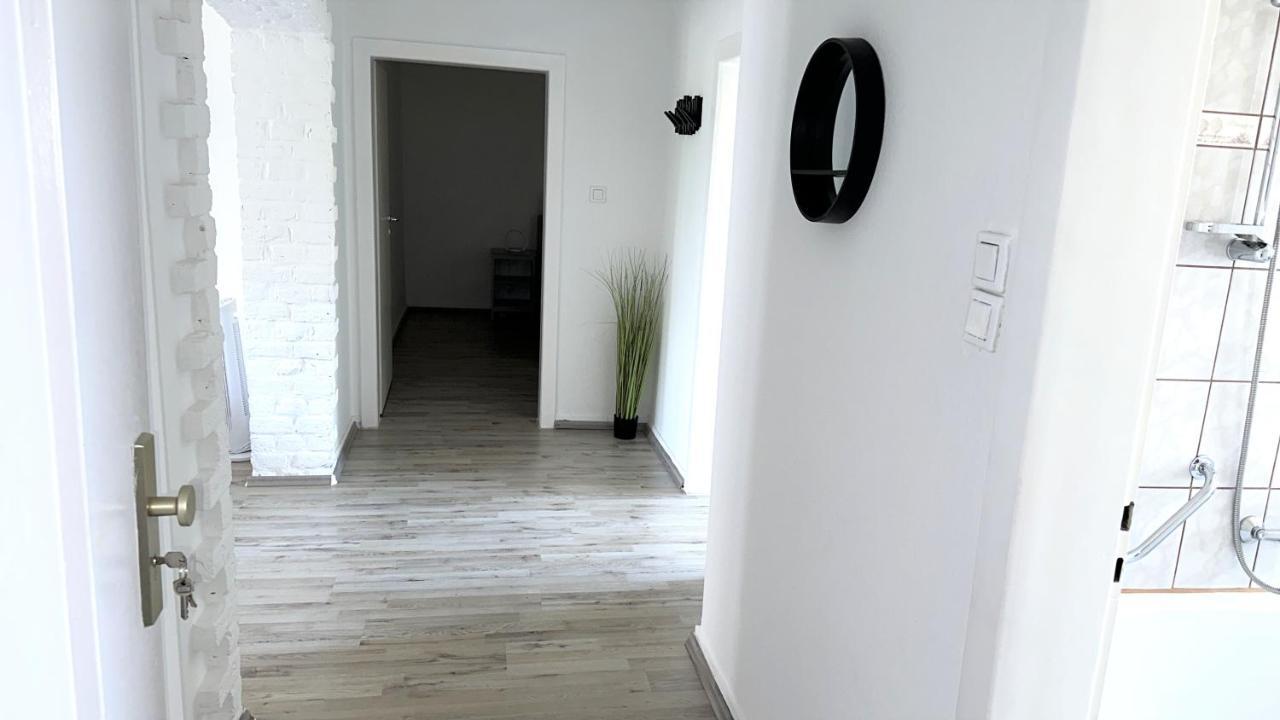 Theox Apartment No 8 - 90Qm Mit 2 Schlafzimmern Und 5 Betten Дуйсбург Экстерьер фото